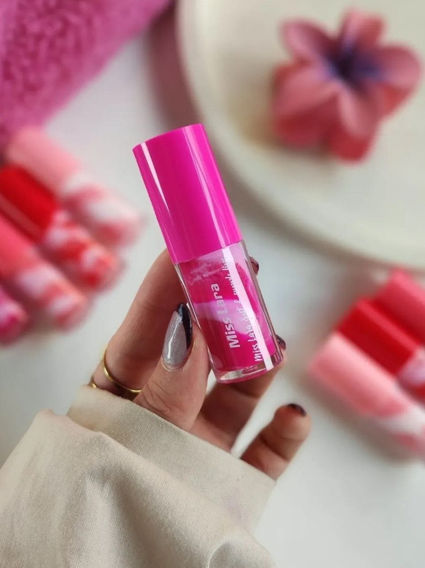 پک بالم لب بستنی میس لارا Miss lara