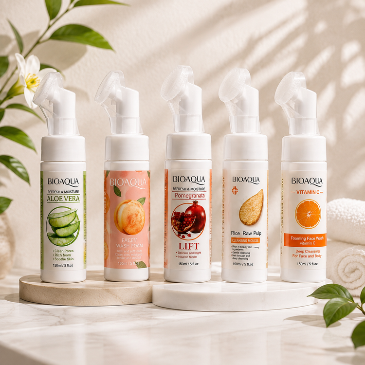 فوم شستشوی صورت براشدار مدل Refresh & Moisture حجم ۱۵۰ میل