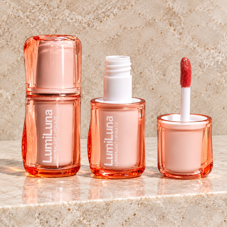 لیپ گلاس براق و آبرسان LumiLuna مدل Luminalust Lipglaze